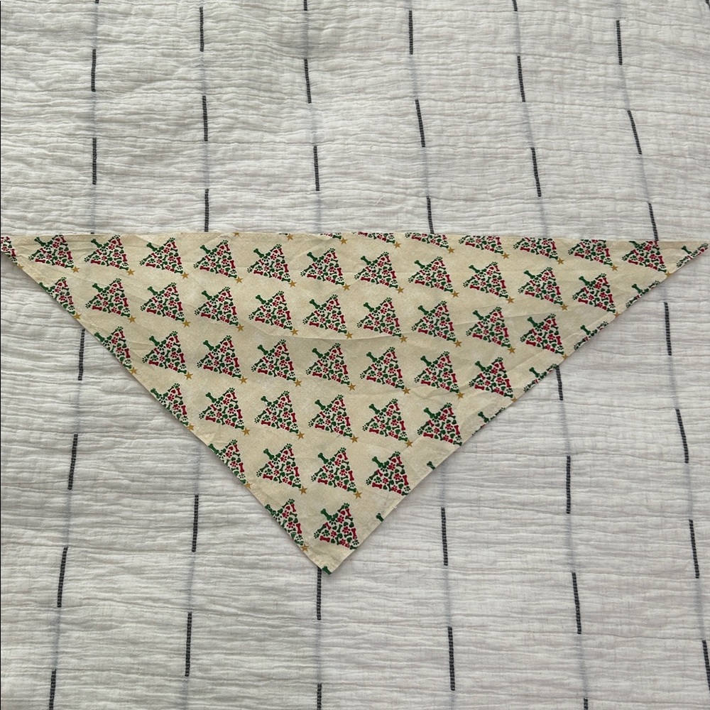 Cute Christmas Bandanna for a dog